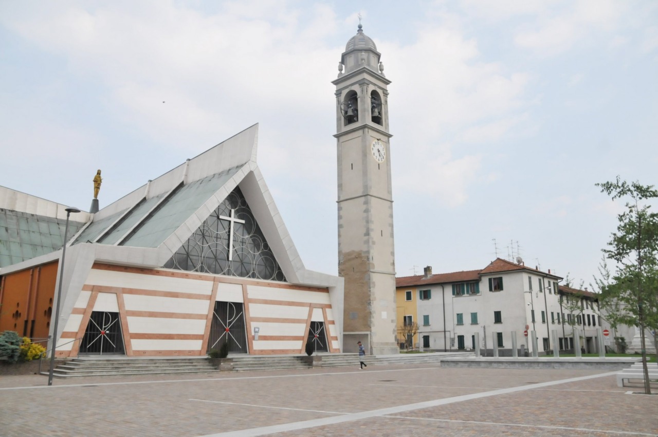 Il “Guardaroba” della Caritas chiude per ferie