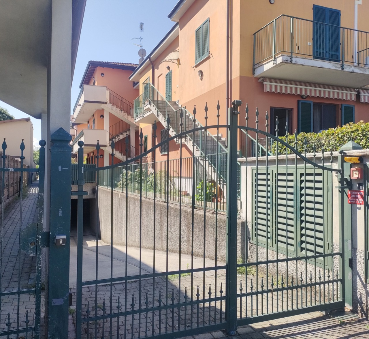 Incendio a Cassina Rizzardi, muore un’anziana di 90 anni