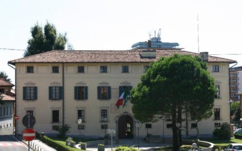 Riunione del Consiglio comunale di Olgiate Comasco il 27 luglio