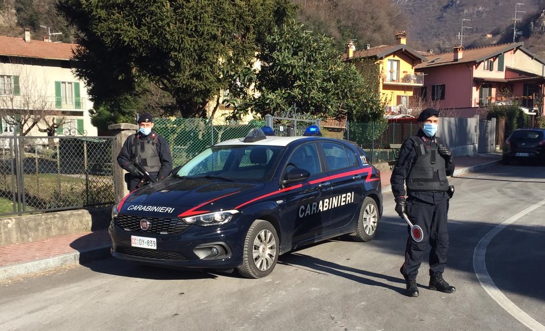 Quattro uomini denunciati per possesso di strumenti da scasso a Solbiate con Cagno